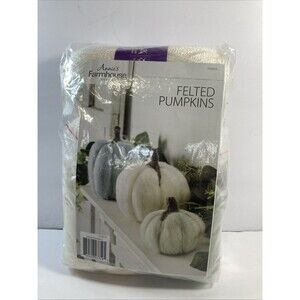 Annie’s Farmhouse Style Kit Club Felted Pumpkins Craft Kit New